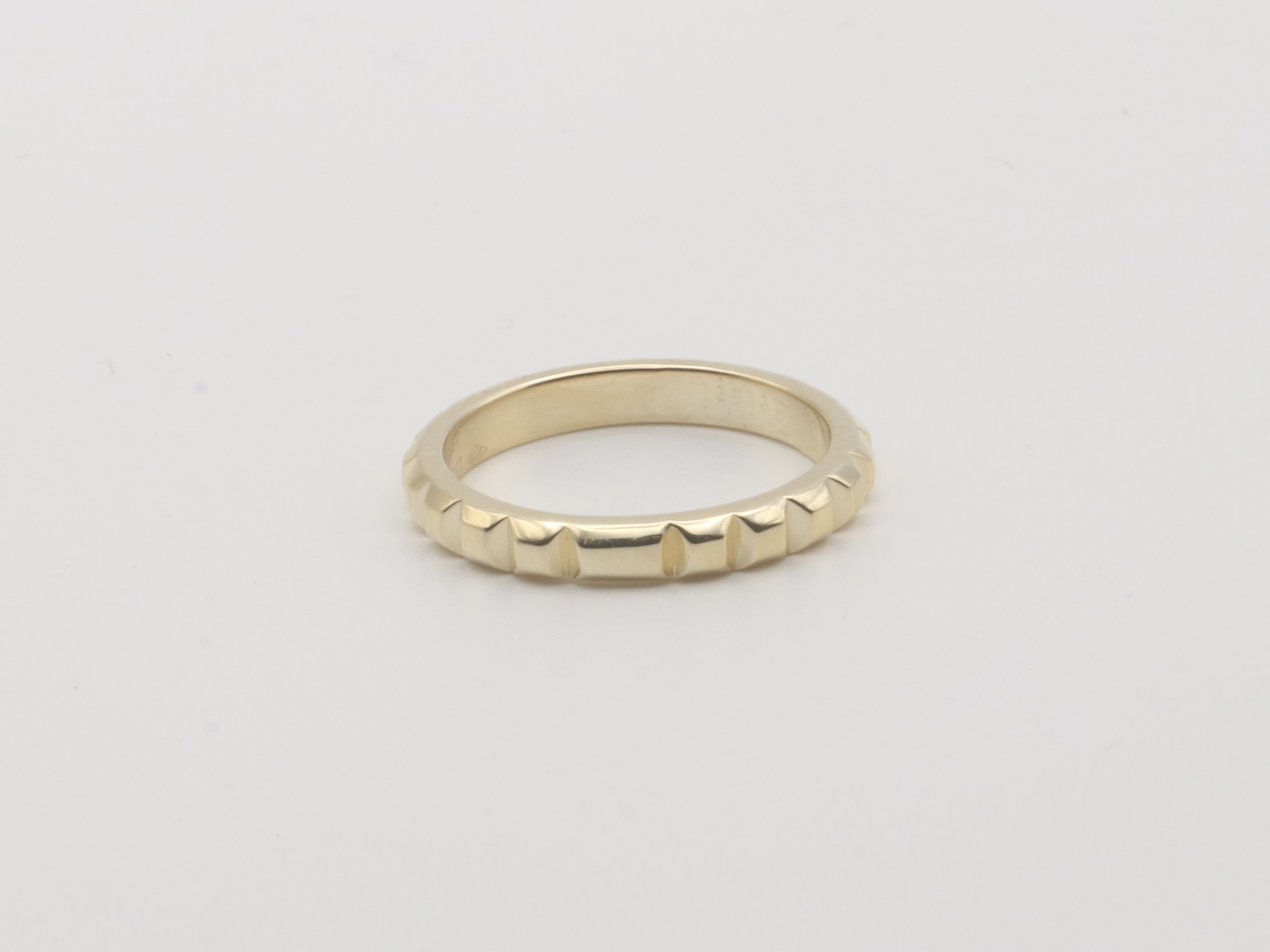 ブシュロン クル・ド・パリ